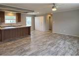 3060 Bridge St - Photo 10