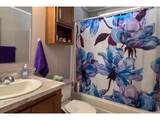 3060 Bridge St - Photo 13