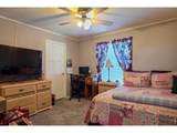 3060 Bridge St - Photo 14