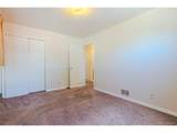 2525 Hazel Ct - Photo 18