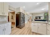 515 Congressional Dr - Photo 13