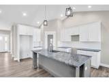 866 Snyder Dr - Photo 10