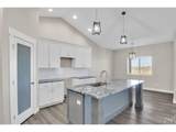 866 Snyder Dr - Photo 9