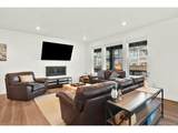 583 Winterfield St - Photo 11