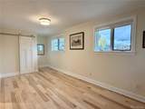 818 6th St - Photo 20