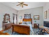 920 12th St - Photo 32