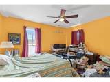 920 12th St - Photo 36