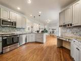 323 Parkview Ave - Photo 12