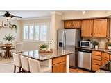 5582 Taft St - Photo 2