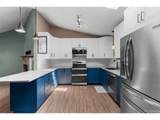 1142 Edinburgh Dr - Photo 12