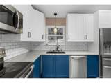 1142 Edinburgh Dr - Photo 14