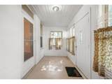 818 2nd St - Photo 8