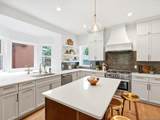 2831 Gaylord St - Photo 17