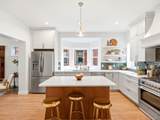2831 Gaylord St - Photo 32