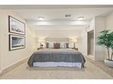 2555 Queen St - Photo 25