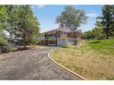 2555 Queen St - Photo 34