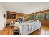 2555 Queen St - Photo 5