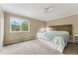 360 Maplewood Dr - Photo 12