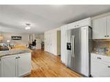 360 Maplewood Dr - Photo 9