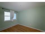3077 29th St - Photo 15
