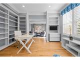 1085 Vine St - Photo 11