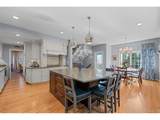 1085 Vine St - Photo 20