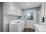 1085 Vine St - Photo 28