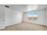 323 Bersshine St - Photo 17