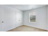 323 Bersshine St - Photo 21