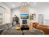 1075 Peaceful Ct - Photo 6