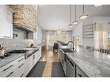 1075 Peaceful Ct - Photo 8