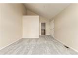 3914 Dillon Way - Photo 13