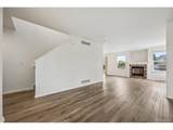 1058 Oriole Cir - Photo 8