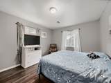 247 Wadsworth Cir - Photo 11