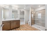 376 Amory St - Photo 18