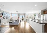 24573 Hoover Pl - Photo 3