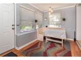 4921 Beach Ct - Photo 9