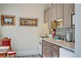 204 F St - Photo 11