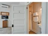 204 F St - Photo 18