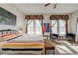 204 F St - Photo 22