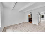 2525 Dayton Way - Photo 17