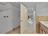 2525 Dayton Way - Photo 19