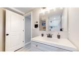 3067 Holly Pl - Photo 41