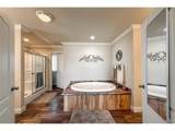 16413 Higgins Ave - Photo 15