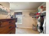 16413 Higgins Ave - Photo 18