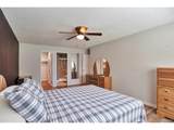 650 Clinton St - Photo 13