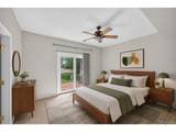1223 Villa Grv - Photo 10