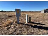 16495 Queensview St - Photo 11