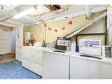 1481 Ash St - Photo 21