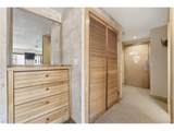 535 Park Ave - Photo 15